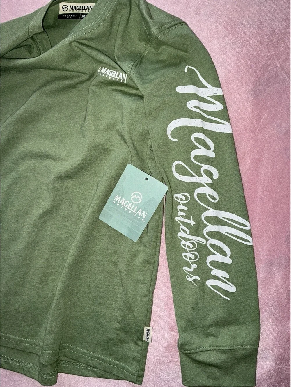 Magellan Outdoors Girls Med 8-10 NWT Long Sleeve Grotto Falls Mistletoe NWT
